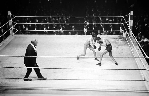Jimmy Wilde fought the American Memphis Pal Moore at Olympia London on the 17th July