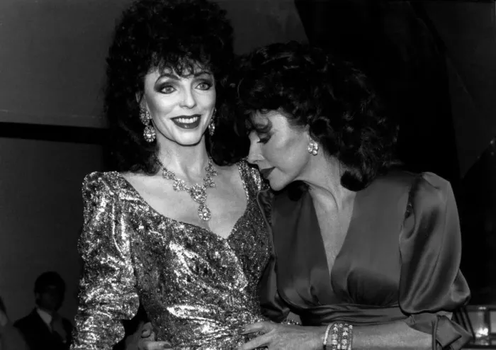 Framed Print : Joan Collins Actress with her Waxwork Model Framed Print : Joan Collins Actress with her Waxwork Model