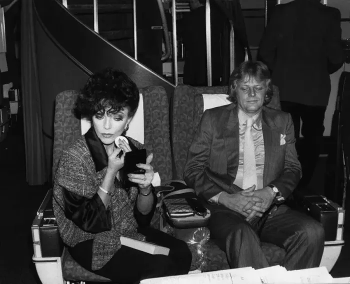 Framed Print : Joan Collins and Peter Holm in March 1985 Framed Print : Joan Collins and Peter Holm in March 1985