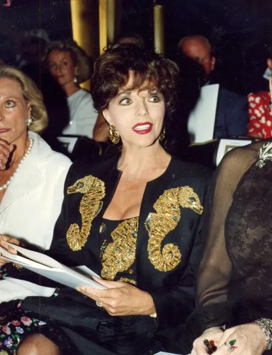 Framed Print : Joan Collins at Valentino fashion show wearing jewelled suit 27 / 07 / 1989 Framed Print : Joan Collins at Valentino fashion show wearing jewelled suit 27 / 07 / 1989