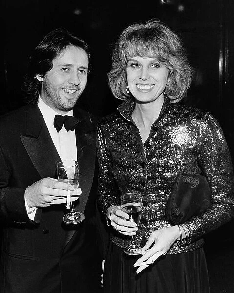 Joanna Lumley actress and husband Stephen, November 1986