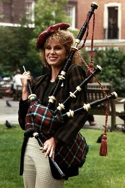 Joanna Lumley actress June 1989