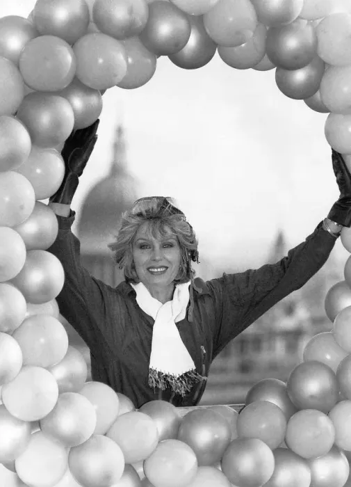 Framed Print : Joanna Lumley actress launches an appeal in aid of Oxfam air miles travel vouchers at the London Press Centre