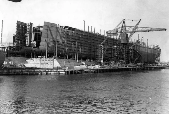 Framed Print : Job no 709 takes shape on the stocks, at a shipyard on the River Tyne