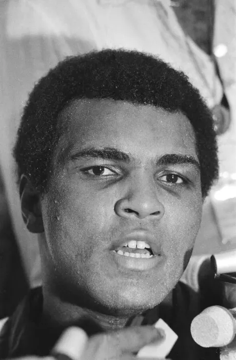 Framed Print : Joe Bugner v. Muhammad Ali in Kuala Lumpar. Press Conference after the fight Framed Print : Joe Bugner v. Muhammad Ali in Kuala Lumpar. Press Conference after the fight