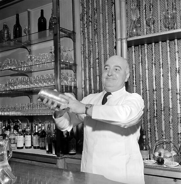 Joe Gilmore top barman at the Savoy hotel in London seen here preparing Cocktails. 1970