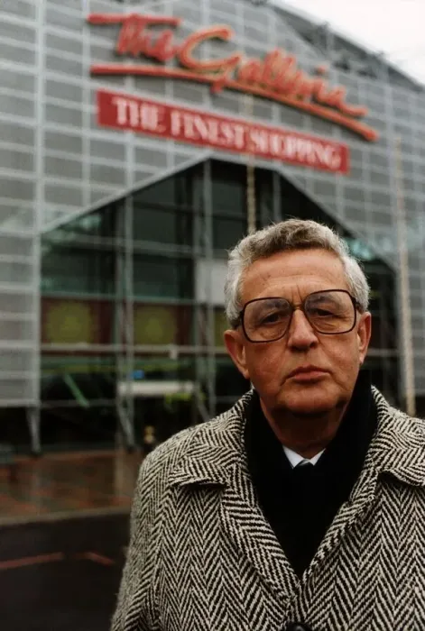 Framed Print : John Cole Political Correspondent news reporter BBC Framed Print : John Cole Political Correspondent news reporter BBC