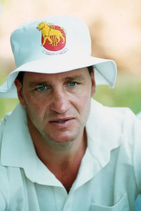 Framed Print : John Embury cricket circa 1990 Framed Print : John Embury cricket circa 1990