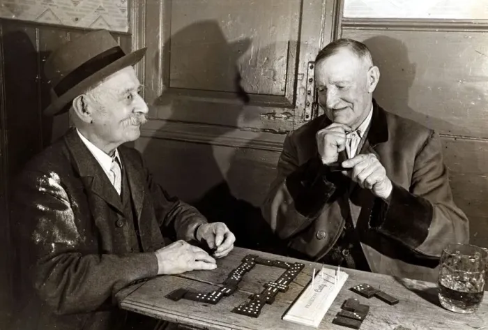 Framed Print : John Golding and colleague drinking beer and playing dominos at The Carpenters Arms Framed Print : John Golding and colleague drinking beer and playing dominos at The Carpenters Arms