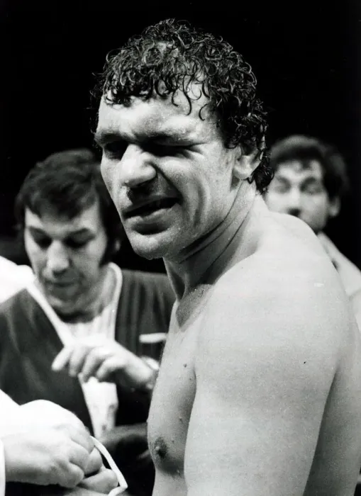Framed Print : John L Gardner after beating Ossie Ocasio of Puerto Rico at Wembley March 17th