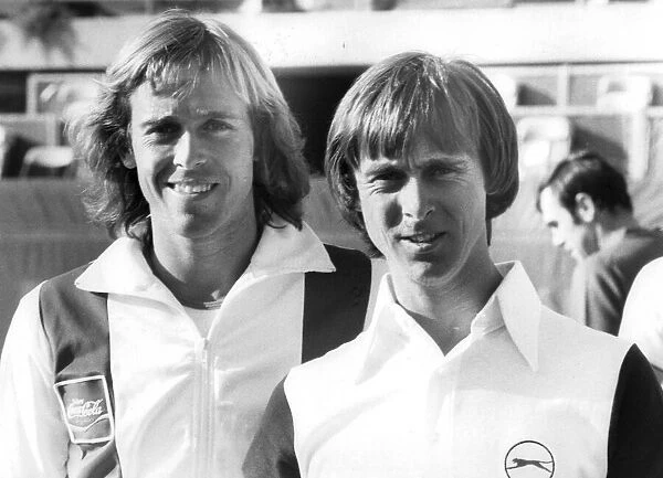 John Lloyd and brother David Lloyd at sport event - February 1979 05  /  02  /  1979
