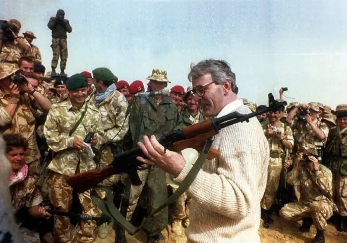 Framed Print : John Major MP in kuwait holding a russian made rifle