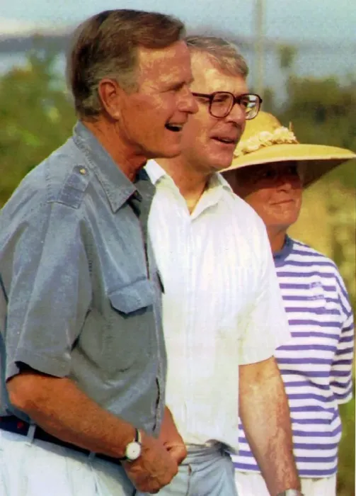 Framed Print : John Major and President Bush of the USA at Walkers Point vacation home after Major