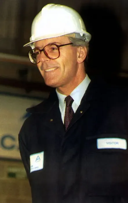 Framed Print : John Major Prime MInister at Alcan Factory in Warrington 1992 Framed Print : John Major Prime MInister at Alcan Factory in Warrington 1992