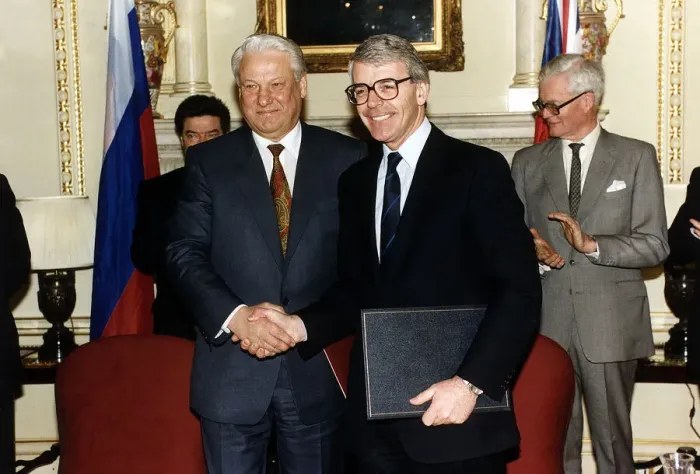 Framed Print : John Major Prime Minister with Boris Yeltsin Framed Print : John Major Prime Minister with Boris Yeltsin