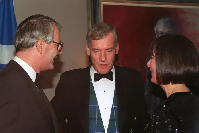 Framed Print : John Major Prime Minister and Leader of the conservative Party talking to Scottish party Framed Print : John Major Prime Minister and Leader of the conservative Party talking to Scottish party