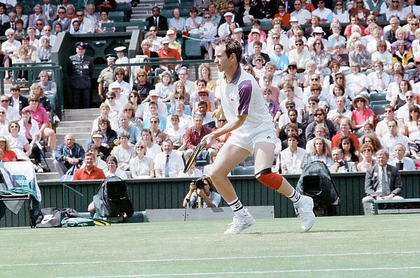 John McEnroe v Andre Agassi, Wimbledon Mens Semi-Final, Lawn Tennis Club, Wimbledon