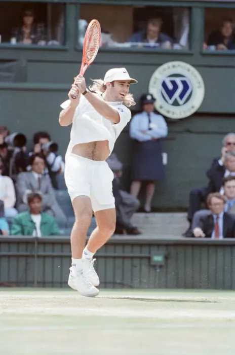Framed Print : John McEnroe v Andre Agassi, Wimbledon Mens Semi-Final, Lawn Tennis Club, Wimbledon Framed Print : John McEnroe v Andre Agassi, Wimbledon Mens Semi-Final, Lawn Tennis Club, Wimbledon