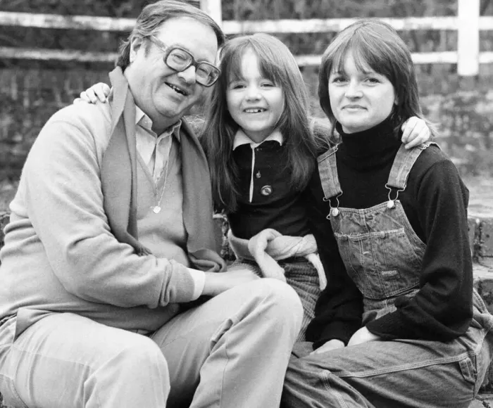 Framed Print : John Mortimer QC with his wife Penny and seven year old daughter Emily at their home in