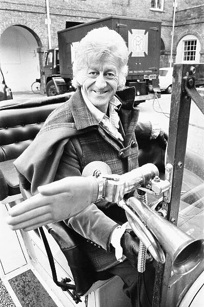 John Pertwee as Dr Who, seen with Bessie the Doctor