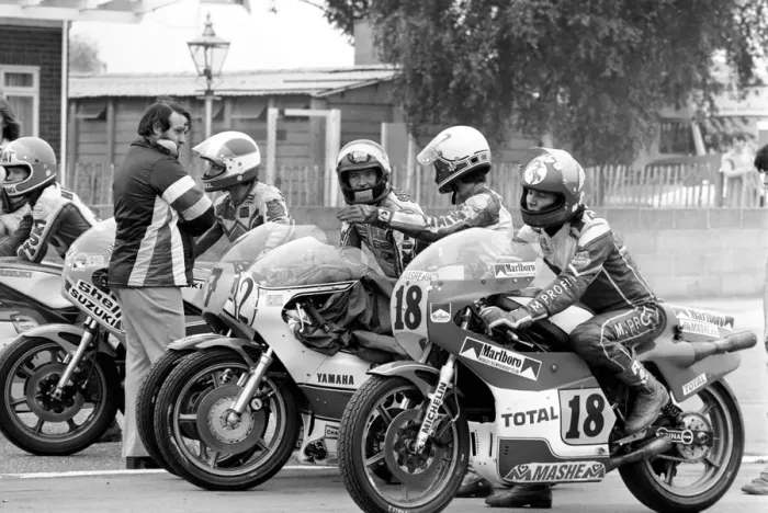 Framed Print : John Player British Grand Prix, Silverstone. Barry Sheene (No Framed Print : John Player British Grand Prix, Silverstone. Barry Sheene (No