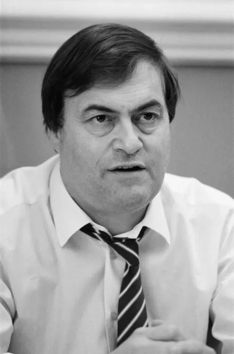 Framed Print : John Prescott MP, Member of Parliament for Hull East Framed Print : John Prescott MP, Member of Parliament for Hull East