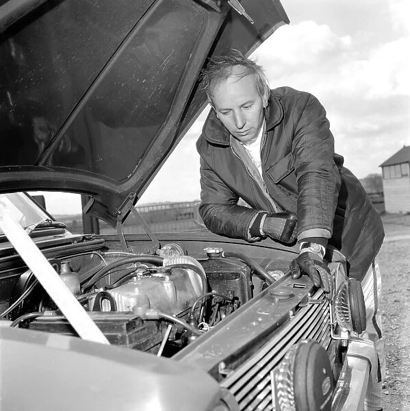 John Surtees gives the new Austin Maxi the once over the Thruxton Motor Circuit, Hants