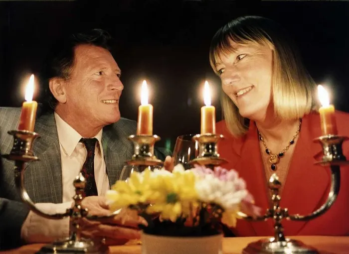 Framed Print : Johnny Briggs Actor with Hilary Bonner Daily Mirror Journalist dining by candlelight Framed Print : Johnny Briggs Actor with Hilary Bonner Daily Mirror Journalist dining by candlelight