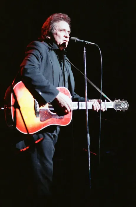 Framed Print : Johnny Cash, in concert at the Royal Albert Hall, London, Sunday 14 May 1989 Framed Print : Johnny Cash, in concert at the Royal Albert Hall, London, Sunday 14 May 1989