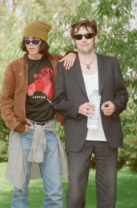 Framed Print : Johnny Depp (left in the hat) and singer Shane MacGowan Framed Print : Johnny Depp (left in the hat) and singer Shane MacGowan