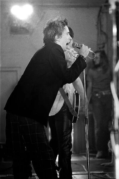 Johnny Rotten- lead singer with the Sex Pistols performing in Holland, 11  /  12  /  1977