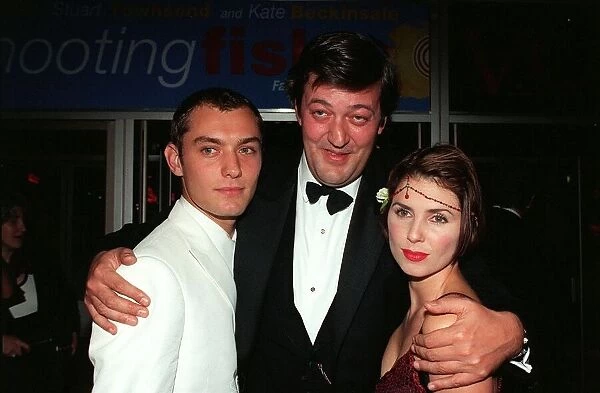 Jude Law Sadie Frost and Stephen Fry at Oscar Wilde film premiere in London 1997