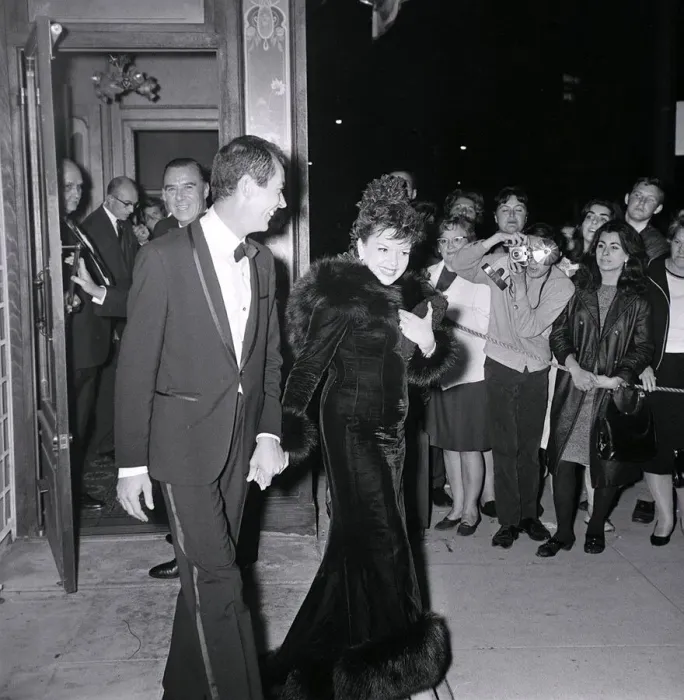 Framed Print : Judy Garland November 1965 at Hollywood Party Framed Print : Judy Garland November 1965 at Hollywood Party