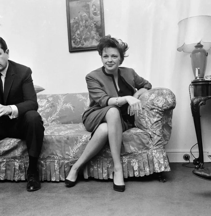 Framed Print : Judy Garland at the Savoy Hotel, London. 30th April 1962