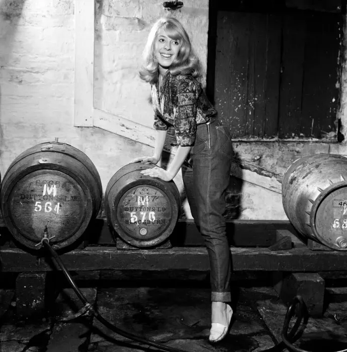 Framed Print : Julie Goodyear, aged 21, a Solicitors Secretary, is the daughter of the licensee of Framed Print : Julie Goodyear, aged 21, a Solicitors Secretary, is the daughter of the licensee of