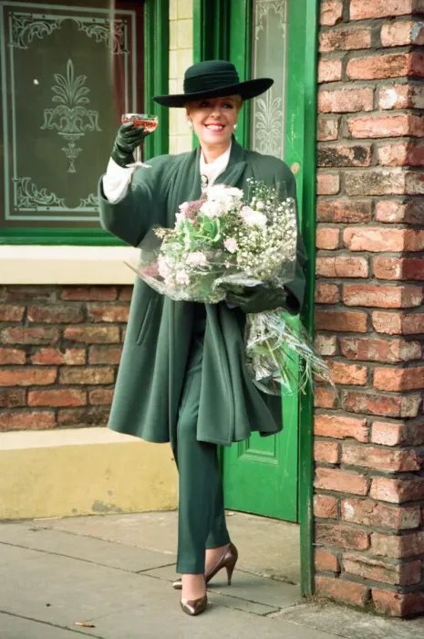 Framed Print : Julie Goodyear is pictured outside The Rovers Return on the set of Coronation Street Framed Print : Julie Goodyear is pictured outside The Rovers Return on the set of Coronation Street