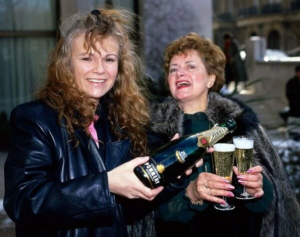 Julie Walters with Cynthia Payne March 1986