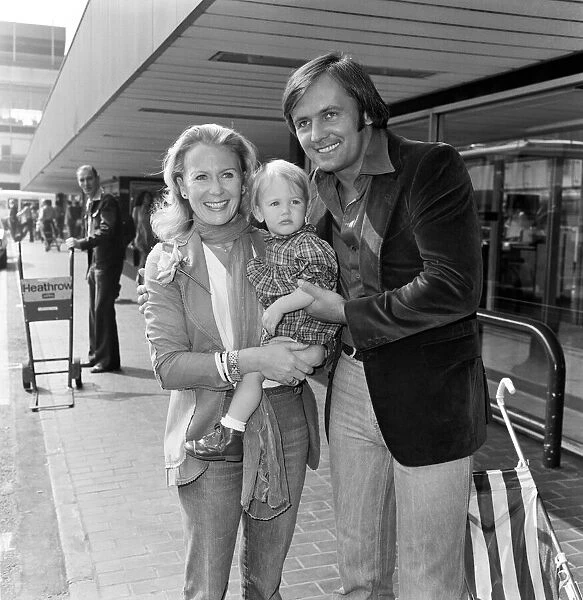 Juliet Mills with her daughter Melissa, aged one, and her husband Michael Miklenda