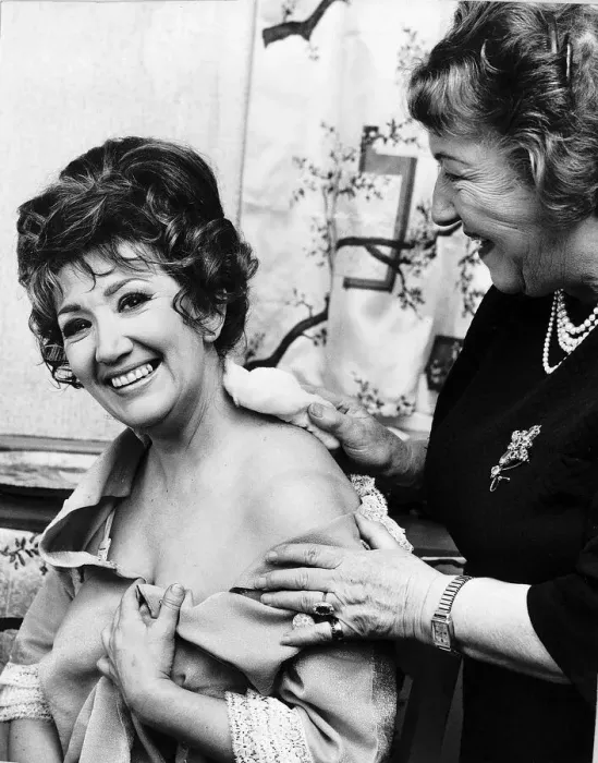 Framed Print : June Bronhill Actress carries on in spite of being injured on stage DBase Framed Print : June Bronhill Actress carries on in spite of being injured on stage DBase