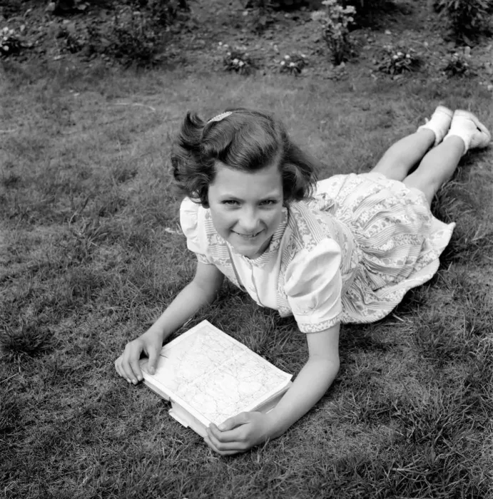 Framed Print : June Sword a young girl from Newcastle who has gone on holiday to Yugoslavia