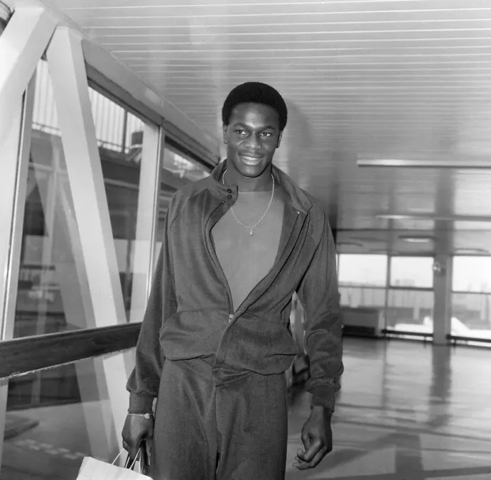 Framed Print : Justin Fashanu, Norwich City Football Player, arrives at London Heathrow Airport Framed Print : Justin Fashanu, Norwich City Football Player, arrives at London Heathrow Airport