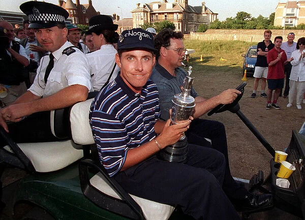 Justin Leonard Wins the 126th Royal Troon golf Open July 1997 shows off the Silver