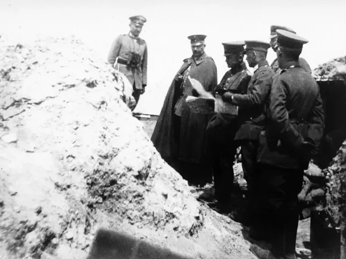 Framed Print : The Kaiser on the Winter Berg (California Plateau) 1918 during World War One Framed Print : The Kaiser on the Winter Berg (California Plateau) 1918 during World War One