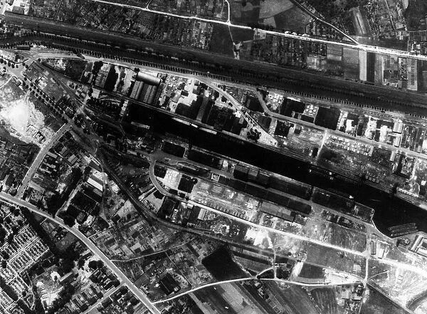 The Kanalhafen area of Osnabruck before the heavy RAF attack on the night of 17th August