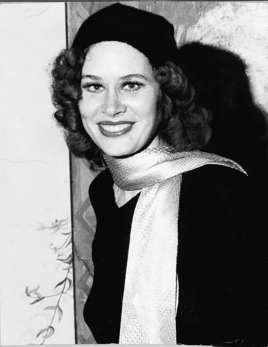 Framed Print : Karen Black American actress is to star in a new film with Omar Sharif called Ace Up My Framed Print : Karen Black American actress is to star in a new film with Omar Sharif called Ace Up My