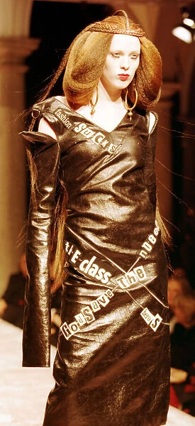 Karen Elson models at the Antonio Berardi show during the Milan Fashion Week