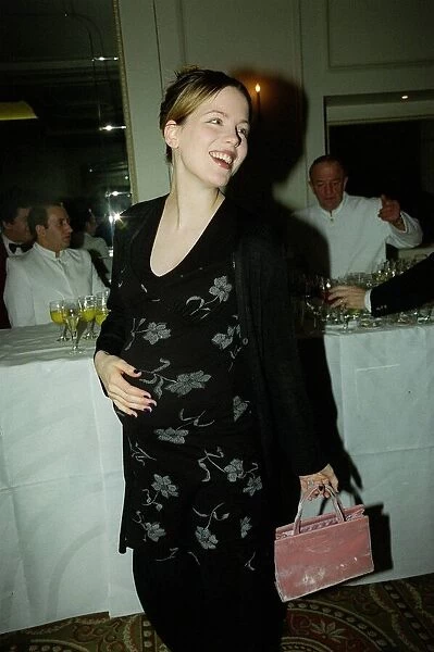 Kate Beckinsale Actress November 98 Pregnant actress Kate Beckingsale at