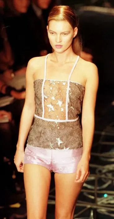 Framed Print : Kate Moss Supermodel at Versace show October 1997 models one of Donatella