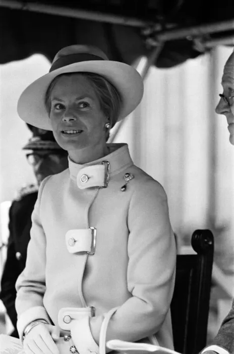 Framed Print : Katharine, Duchess of Kent, outside Manchester Town Hall. 9th April 1970