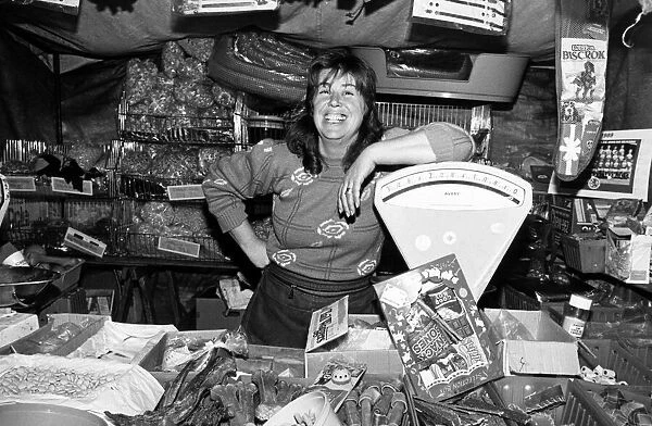 Kathleen Carter, Pet Stall, Stockton Market, North East England, 5th December 1988